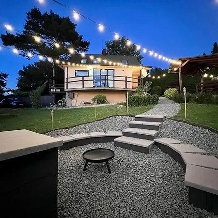 Utulny Maly Domcek S Virivkou Villa Kassa