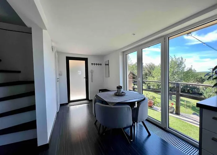 ヴィラ Utulny Maly Domcek S Virivkou コシツェ