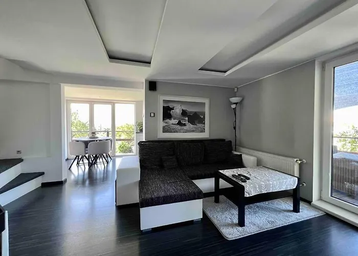 Utulny Maly Domcek S Virivkou ヴィラ *