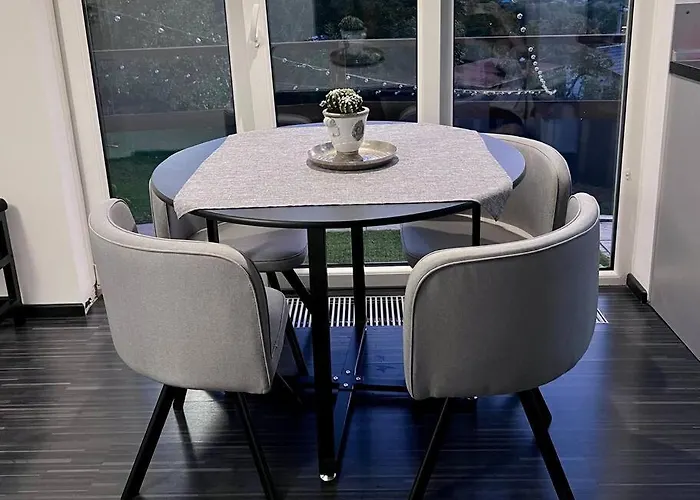 Utulny Maly Domcek S Virivkou