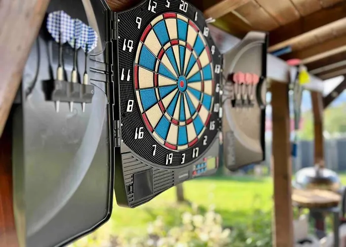 Utulny Maly Domcek S Virivkou コシツェ